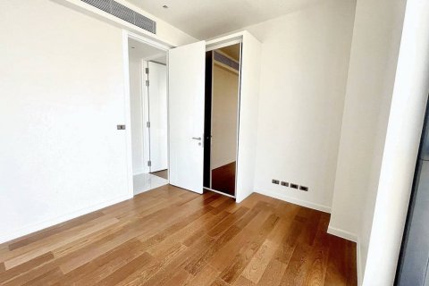 Condo in Bangkok, Thailand, 3 bedrooms  № 86439 - photo 9