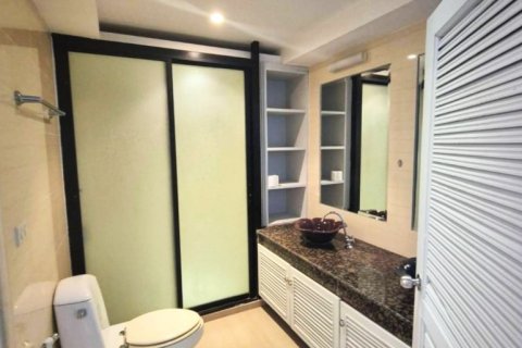 House in Pattaya, Thailand 8 bedrooms № 101260 - photo 12