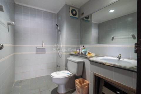 Condo in Pattaya, Thailand, 2 bedrooms № 101637 - photo 16