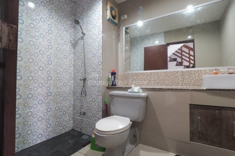 Condo in Pattaya, Thailand, 2 bedrooms № 101637 - photo 7