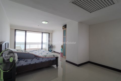 Condo in Pattaya, Thailand, 2 bedrooms № 101637 - photo 19
