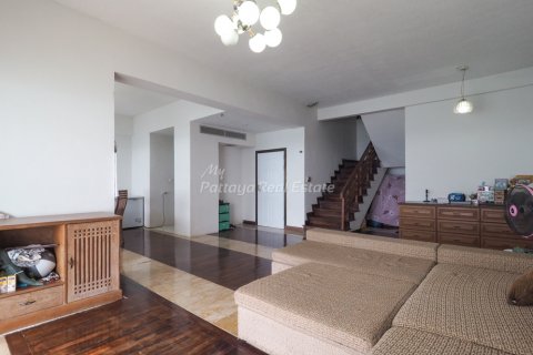 Condo in Pattaya, Thailand, 2 bedrooms № 101637 - photo 9