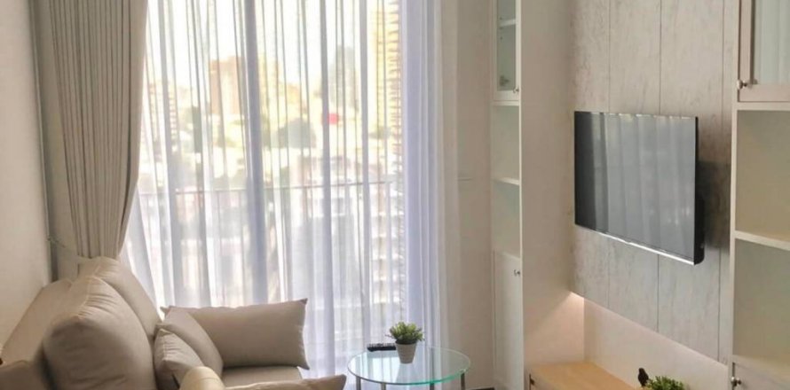 Condo in Bangkok, Thailand, 1 bedroom  № 132685