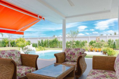 Вилла в Хуа Хине, Таиланд с 3 спальнями  № 132687 - фото 8