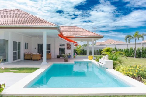 Вилла в Хуа Хине, Таиланд с 3 спальнями  № 132687 - фото 10