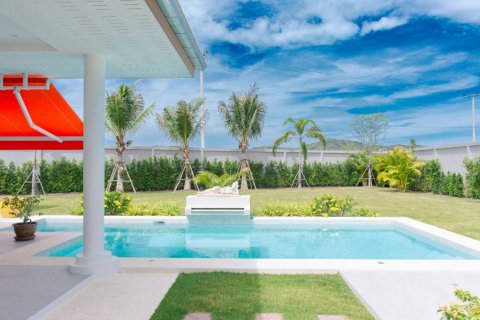 Вилла в Хуа Хине, Таиланд с 3 спальнями  № 132687 - фото 2