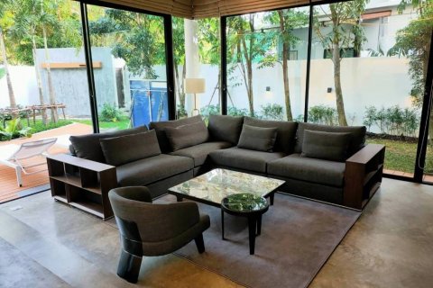 Villa in Kathu, Thailand 4 bedrooms № 99521 - photo 5
