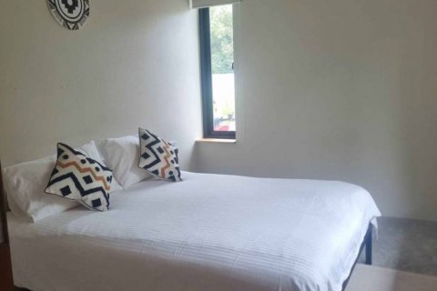 Villa in Surat Thani, Thailand 3 bedrooms № 115825 - photo 7