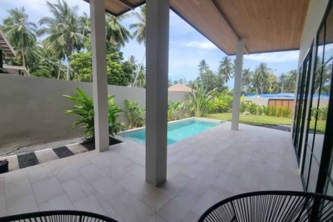 Villa in Surat Thani, Thailand 3 bedrooms № 115825 - photo 2