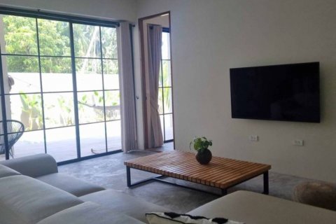 Villa in Surat Thani, Thailand 3 bedrooms № 115825 - photo 6