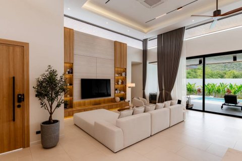 Вилла в Хуа Хине, Таиланд с 3 спальнями  № 119779 - фото 9