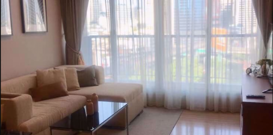 Condo à Bangkok, Thaïlande, 1 chambre à Rhythm Sathorn - Narathiwas № 78265
