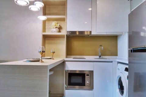 Condo à Bang Lamung, Thaïlande, 1 chambre  № 86787 - photo 6