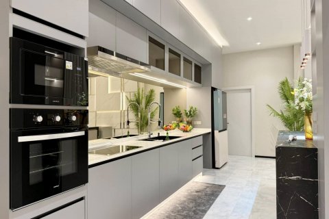 Maison à Pattaya, Thaïlande 5 chambres № 119270 - photo 16