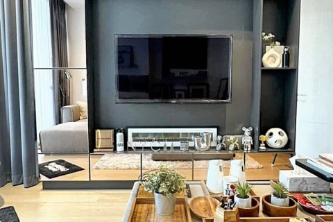 Condo in Bangkok, Thailand, 1 bedroom  № 105224 - photo 1