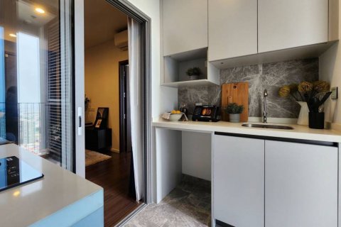 Condo in Bangkok, Thailand, 1 bedroom  № 105221 - photo 8