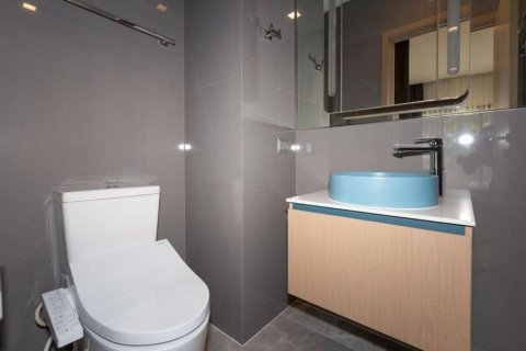 Кондоминиум с 1 спальней в Бангкоке, Таиланд № 125859 - фото 5