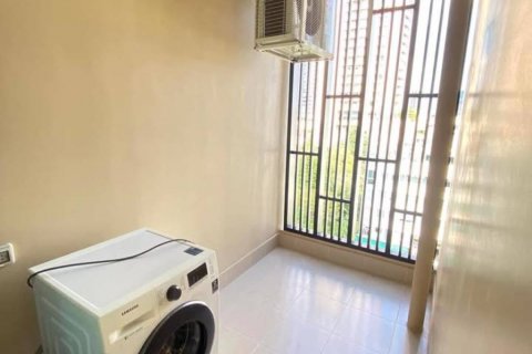 Кондоминиум с 2 спальнями в Бангкоке, Таиланд № 125862 - фото 6