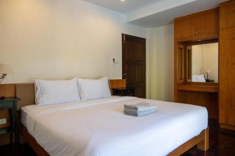 Villa in Rawai, Thailand 3 bedrooms № 108077 - photo 23