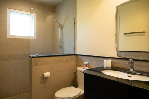 Villa in Rawai, Thailand 3 bedrooms № 108077 - photo 30