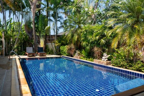 Villa in Rawai, Thailand 3 bedrooms № 108077 - photo 3