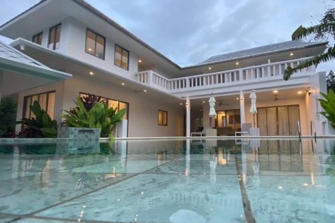 Villa à Phuket, Thaïlande 5 chambres № 86632 - photo 1