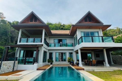 Villa in Rawai, Thailand 3 bedrooms № 86633 - photo 1