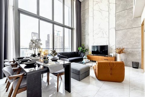 Condo in Bangkok, Thailand, 3 bedrooms № 86063 - photo 4