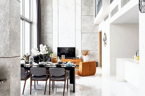 Condo in Bangkok, Thailand, 3 bedrooms № 86063 - photo 7