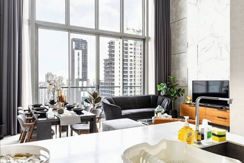 Condo in Bangkok, Thailand, 3 bedrooms № 86063 - photo 3