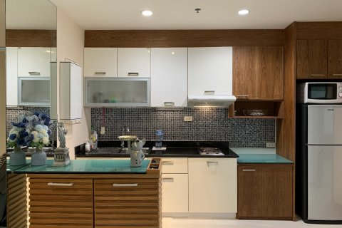 Кондоминиум с 2 спальнями в Бангкоке, Таиланд № 143146 - фото 15