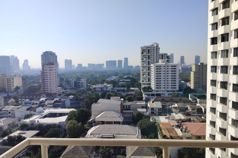 Condo à Khlong Toei, Bangkok, Thaïlande, 3 chambres № 142905 - photo 10