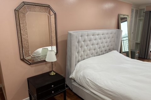 Кондоминиум с 2 спальнями в Бангкоке, Таиланд № 143144 - фото 9