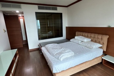 Кондоминиум с 3 спальнями в Ча-аме, Таиланд № 101967 - фото 9