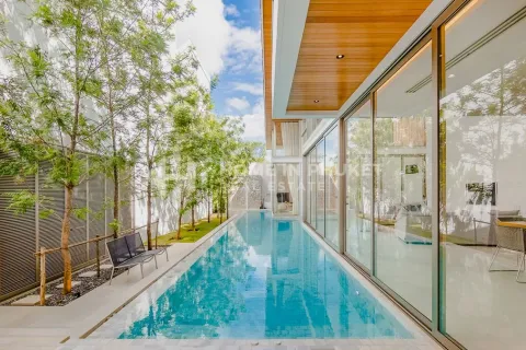 Дом в Пхукете, Таиланд с 3 спальнями  № 131216 - фото 1