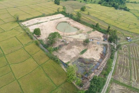 Terrain à Chiang Mai, Thaïlande № 86946 - photo 1