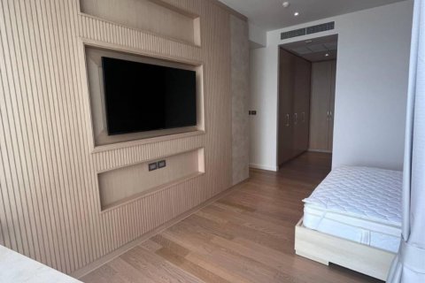 Condo in Khlong San, Bangkok, Thailand, 4 bedrooms  № 123670 - photo 9