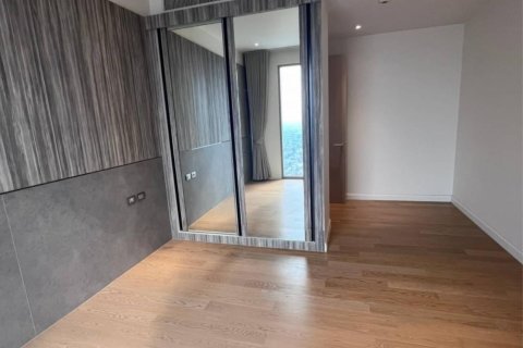 Condo in Khlong San, Bangkok, Thailand, 4 bedrooms  № 123670 - photo 12