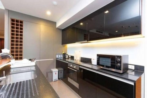 Condo à Khlong San, Bangkok, Thaïlande, 3 chambres № 123664 - photo 8