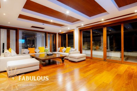 Вилла в Пхукете, Таиланд с 5 спальнями  № 124280 - фото 4