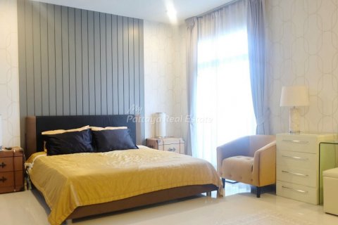 House in Bang Lamung, Thailand 3 bedrooms № 123486 - photo 12