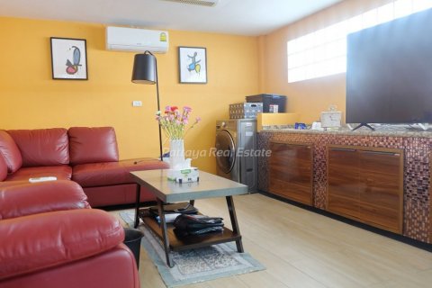House in Bang Lamung, Thailand 3 bedrooms № 123486 - photo 5