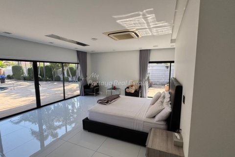 Maison à Pattaya, Thaïlande 6 chambres № 123488 - photo 6