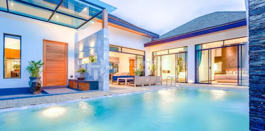 House in Kamala, Thailand 3 bedrooms № 131090