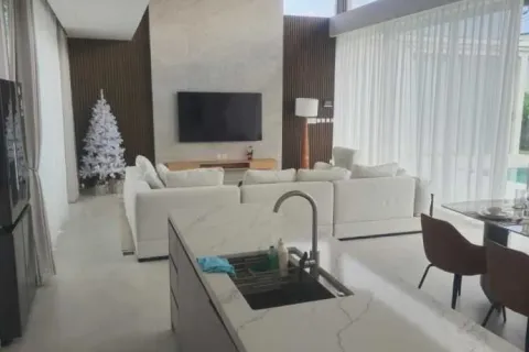 House in Bang Tao, Thailand 3 bedrooms № 120893 - photo 3