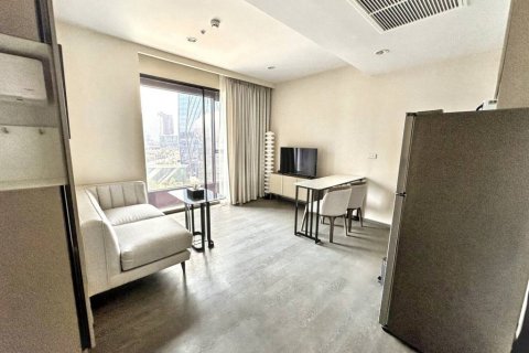 Кондоминиум с 1 спальней в Клонг Тоэй, Бангкок, Таиланд № 132859 - фото 3