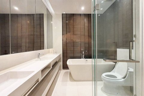 Condo à Bangkok, Thaïlande, 2 chambres № 86542 - photo 10