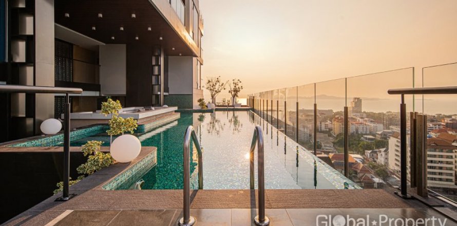 Кондоминиум с 2 спальнями в Паттайе, Таиланд № 124176