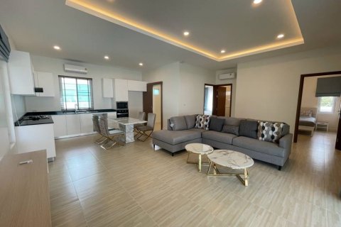 Вилла в Хуа Хине, Таиланд с 3 спальнями  № 100587 - фото 3