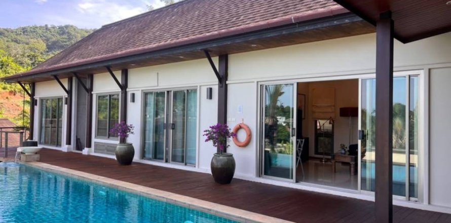 Вилла в Раваи, Таиланд с 3 спальнями  № 132507